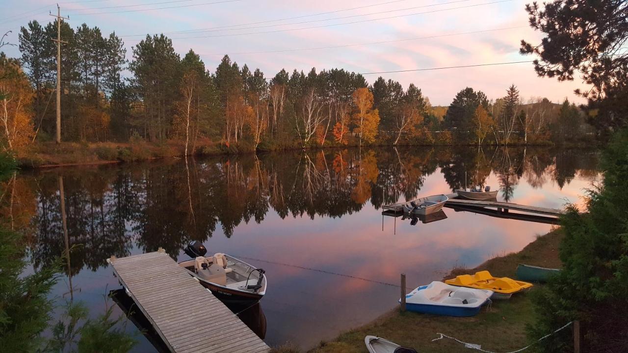 All Star Resort Madawaska Exterior foto