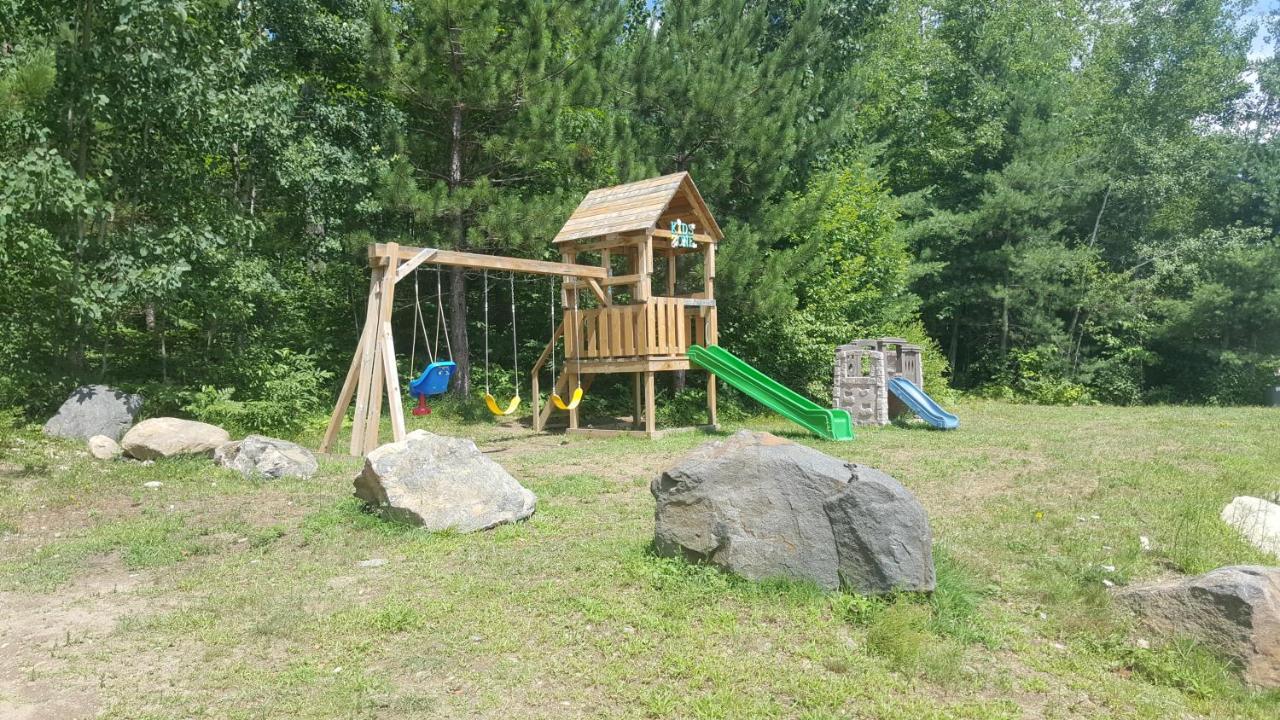 All Star Resort Madawaska Exterior foto